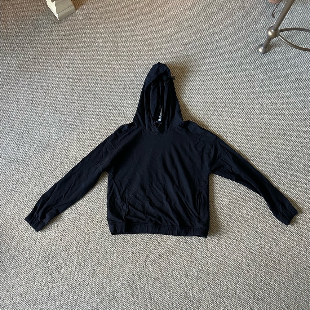 Lululemon Sweatshirt - Size 8